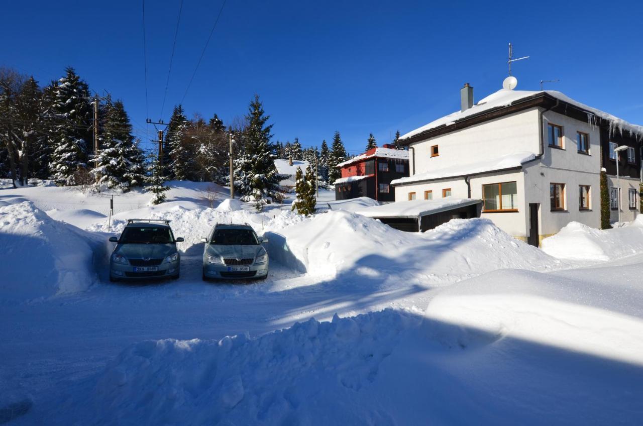 Villa Naproti Klínovci Jáchymov Exterior foto